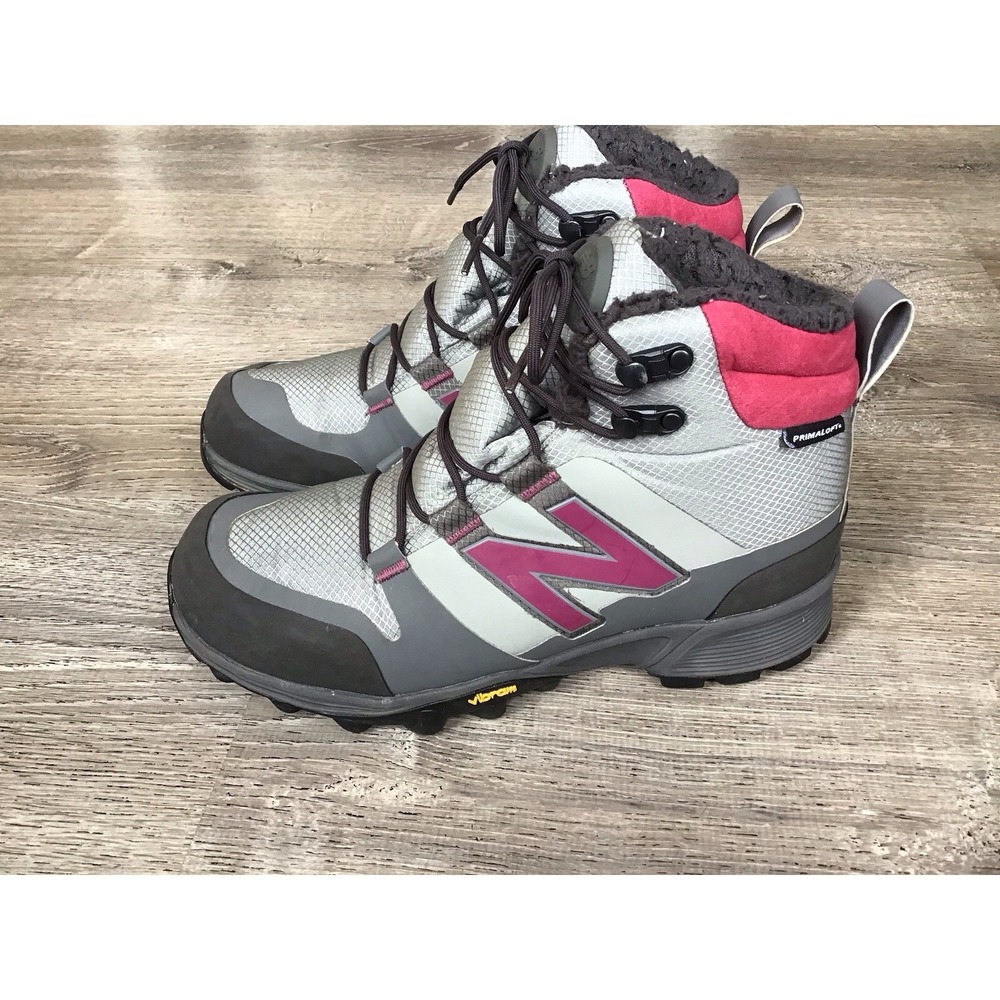 New Balance 1099 PrimaLoft Light-Weight Hiking Boots Womens Size 9 D Wide Boots